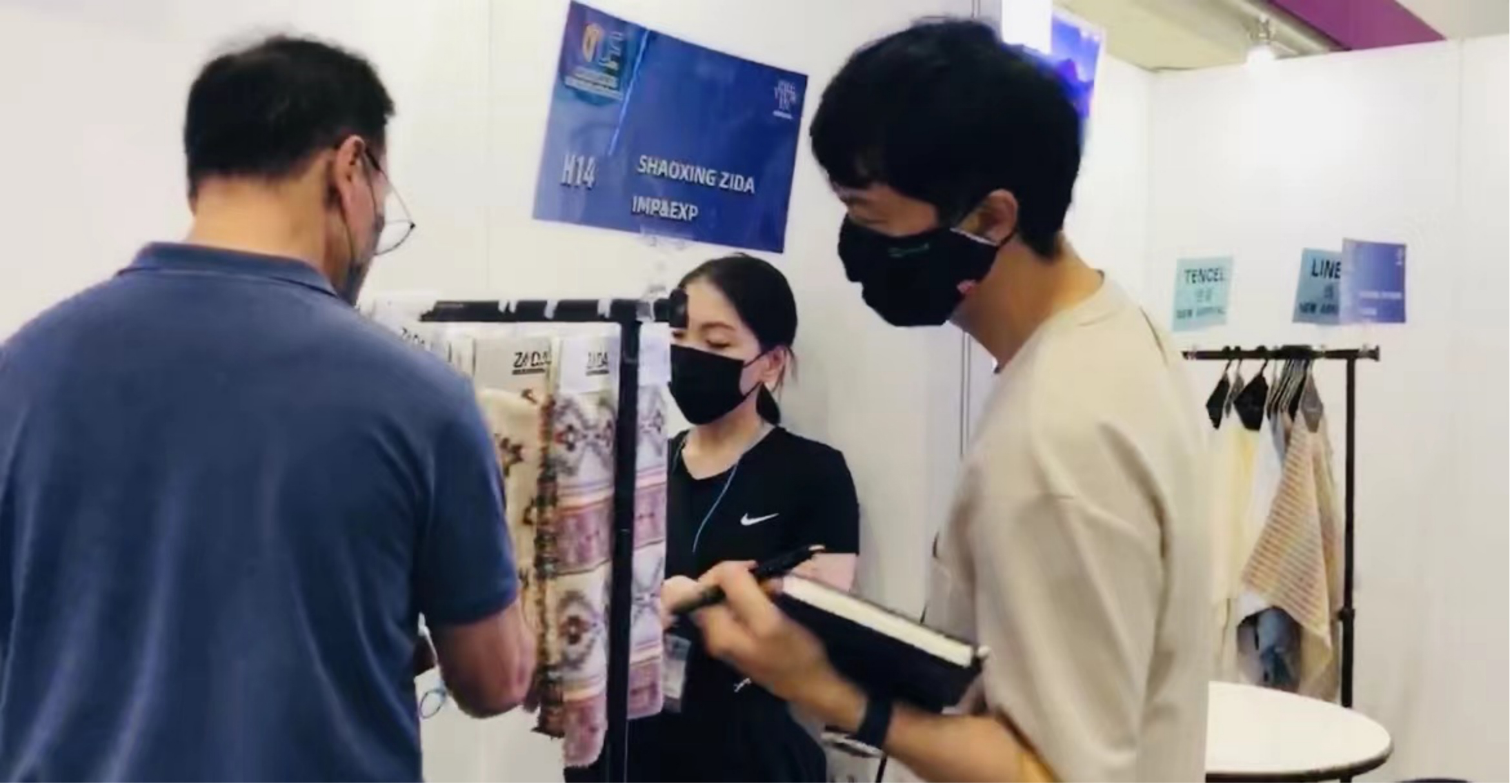 绍兴·越城“一码找订单”境外代参展专区精彩亮相2022韩国首尔服装展览会（Preview In Seoul 2022）！